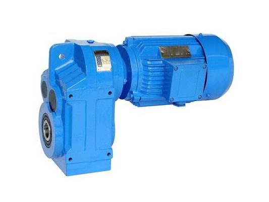 60rpm Parallel Shaft Helical Gear Reducer 0.12 إلى 200KW